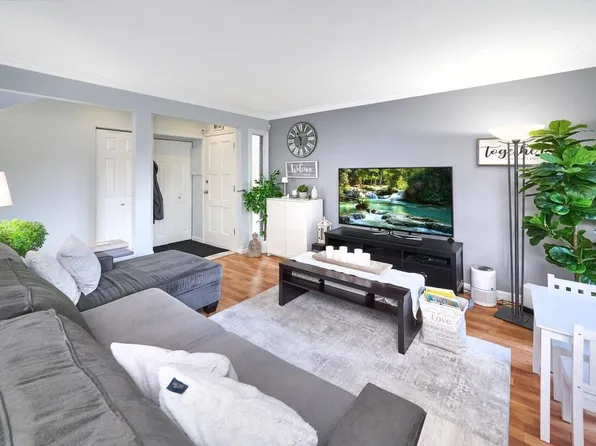 9460 Glenallan Dr #47, Richmond, BC V7A 2S8