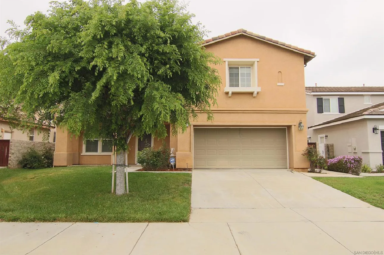 31719 Poppy Street - 1 — Photo 2