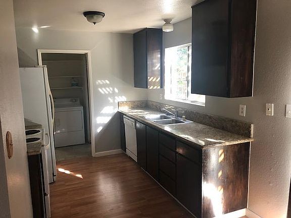 5th image of 1812 Askren Ct