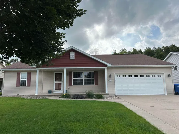 2330 Ladybird Dr, Neenah, WI 54956