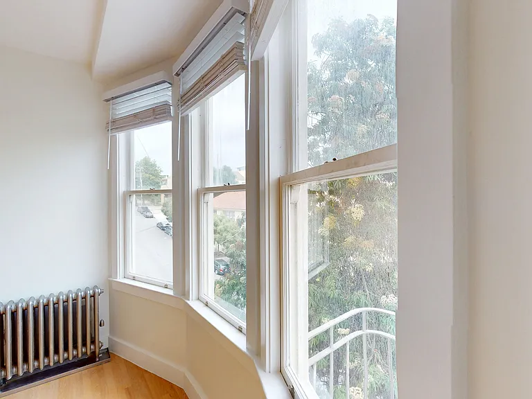 19 Hermann St #303 — Photo 3