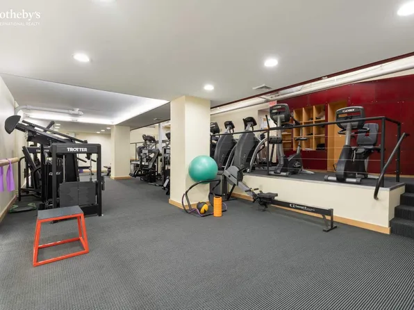 1105 Park Avenue image 13 of 15