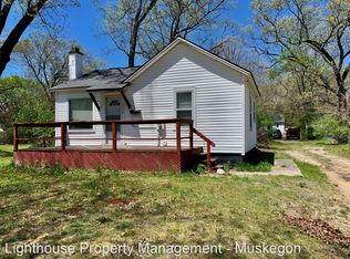 1350 Adams Ave, Muskegon, MI