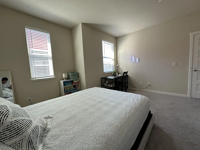 4519 Ocean Ln — Photo 24