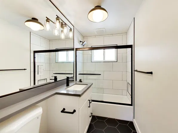 1265 Oak Grove Ave APT 7, Burlingame, CA 94010