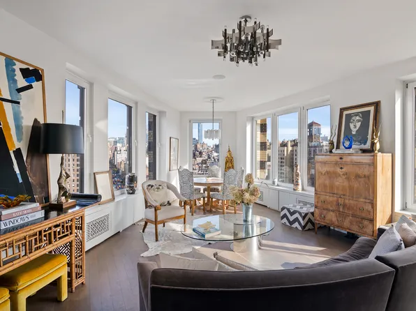 2 Cornelia Street image 1 of 10