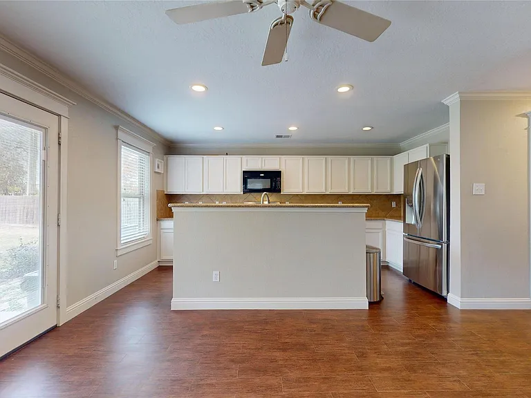 7918 Tupper Bend Ct — Photo 11