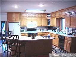 4th image of 1525 34th Ave N