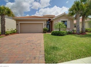 14801 Canton Ct, Naples, FL 34114