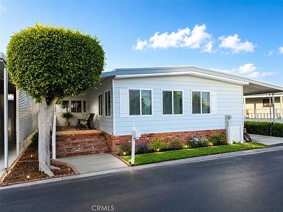 3rd image of 303 Magpie Ln
