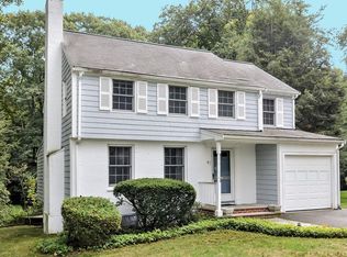 47 Pine Ridge Rd, Wellesley, MA 02481