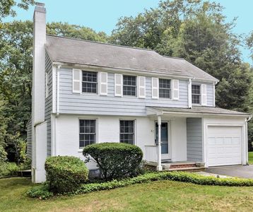 47 Pine Ridge Rd, Wellesley, MA, 02481