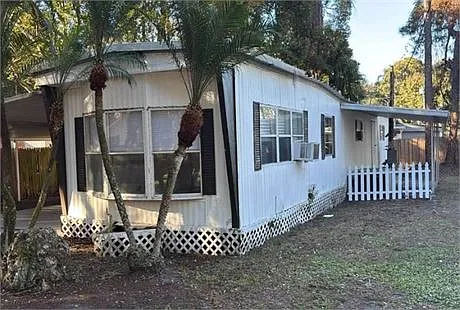 2 bed, 672 sqft, $1,200 — Photo 3