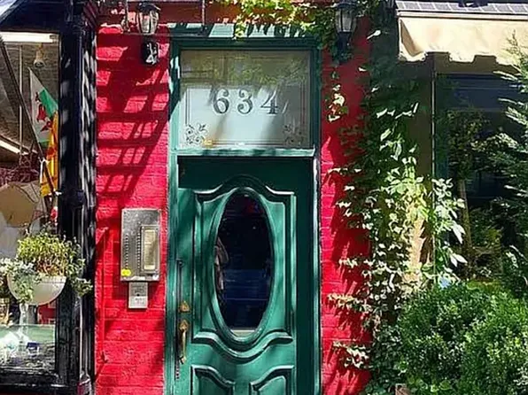 634 Hudson St #R6, New York, NY 10014