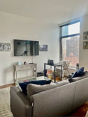1st image of 250 E 54th St APT 19E