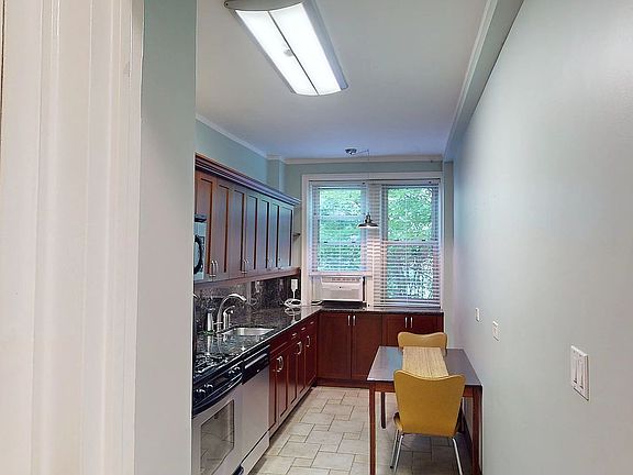 3rd image of 48-18 43rd St APT 1C