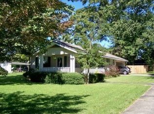 1117 Gill St, Columbia, MS 39429