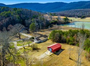 718 Mack Coulter Rd, Chickamauga, GA 30707