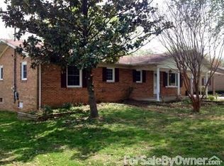 1405 Mountain View Dr, Cookeville, TN 38506