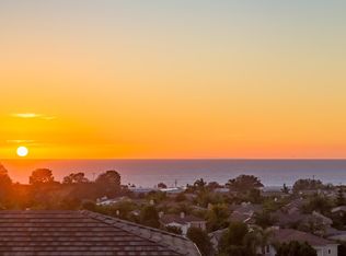 590 Lynwood Dr, Encinitas, CA 92024