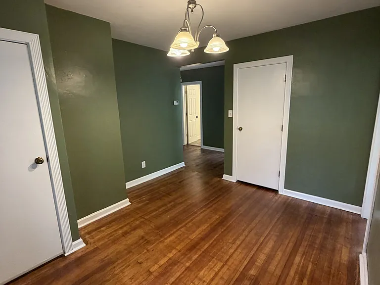 300 S Macarthur Blvd #3 — Photo 8