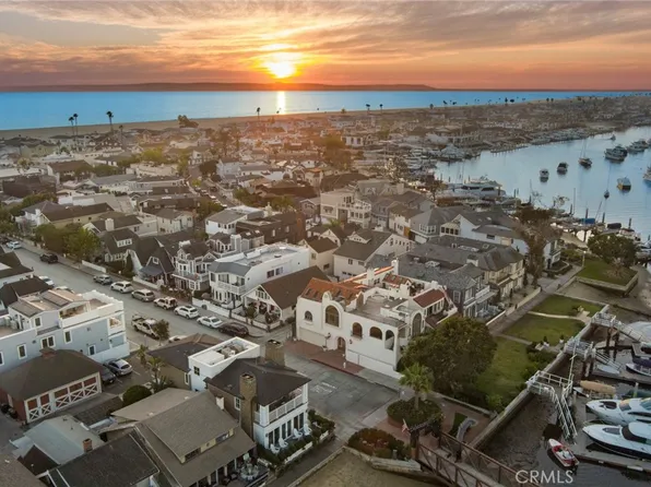 501 W Edgewater Ave, Newport Beach, CA 92661