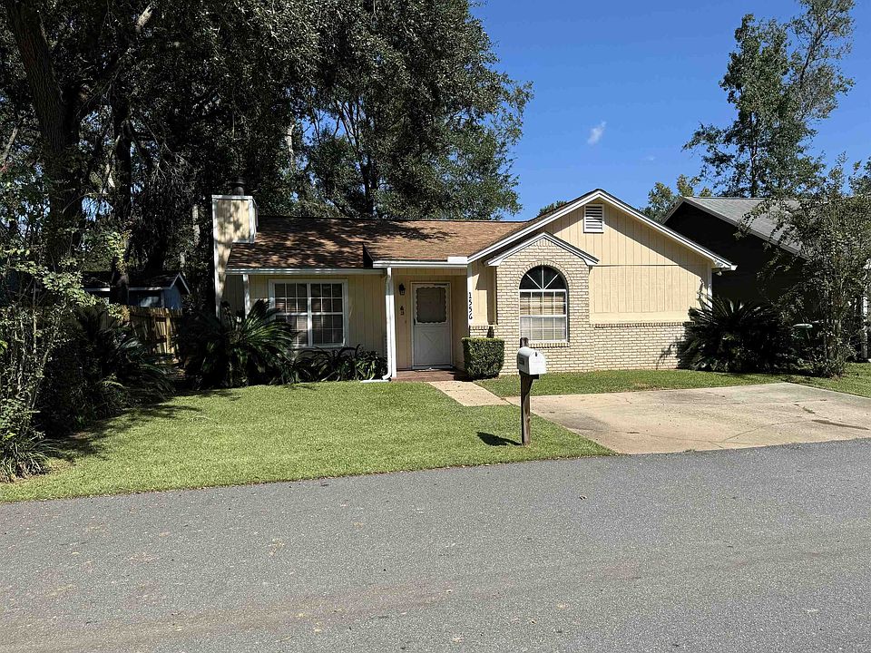 1st image of 1556 Cinnamon Bear Cir