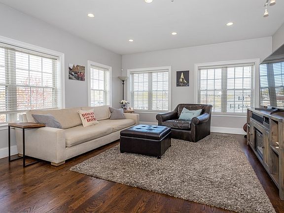 5th image of 87 Franklin St Unit 302