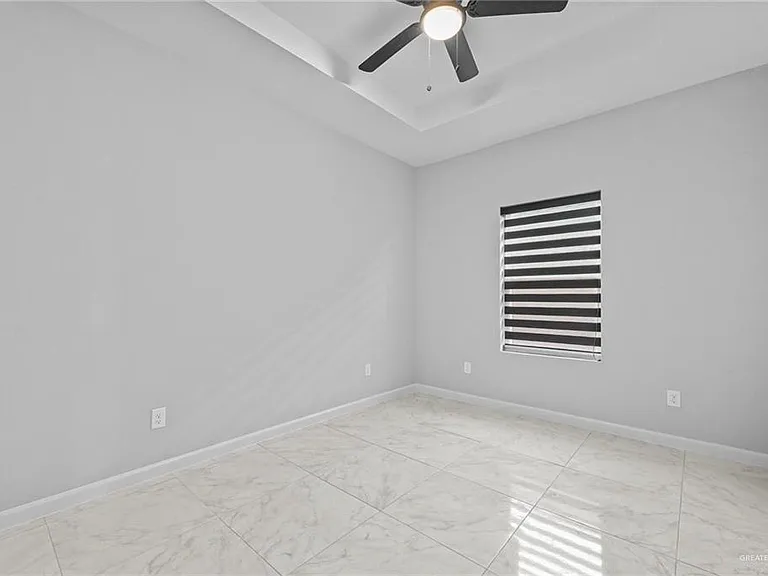 901 W 8th St #3 — Photo 9