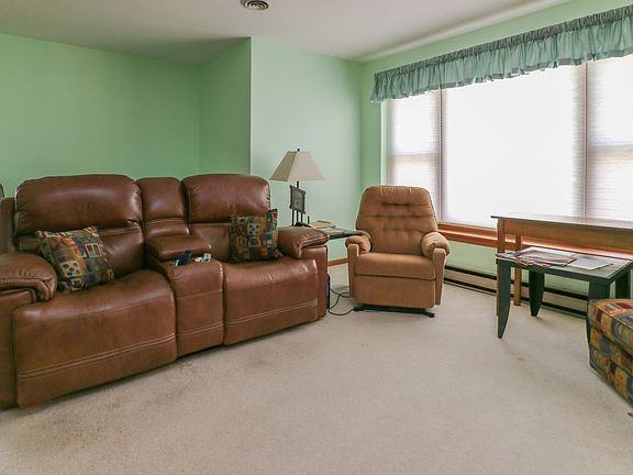 Living Room Opposite View