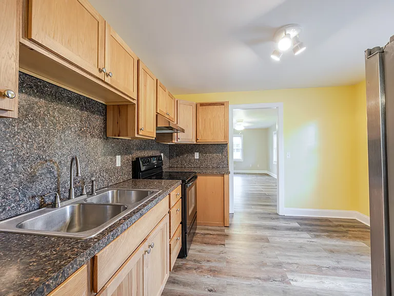 2621 W Willow Dr — Photo 14