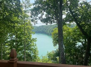147 Lakeshore Dr, Nancy, KY 42544