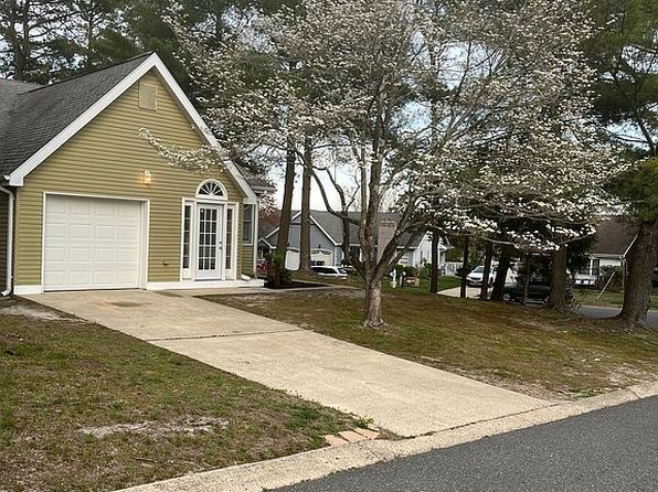 19 Cedar Ave