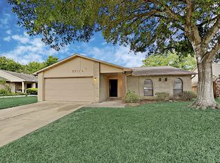 6711 Blue Ridge Dr, Richmond, TX 77469