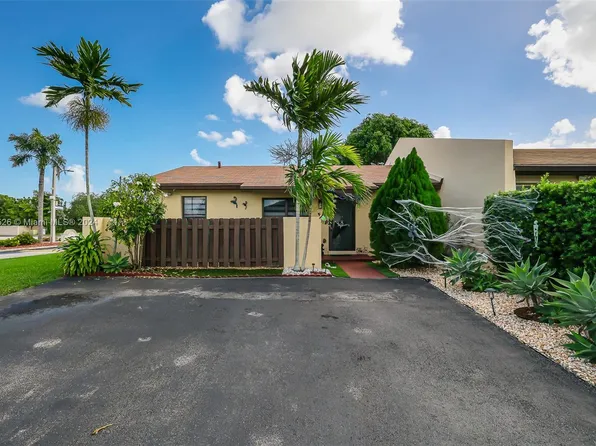 11101 SW 122nd Ct #11101, Miami, FL 33186