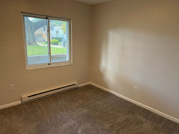 5th image of 769 Annapolis Ave