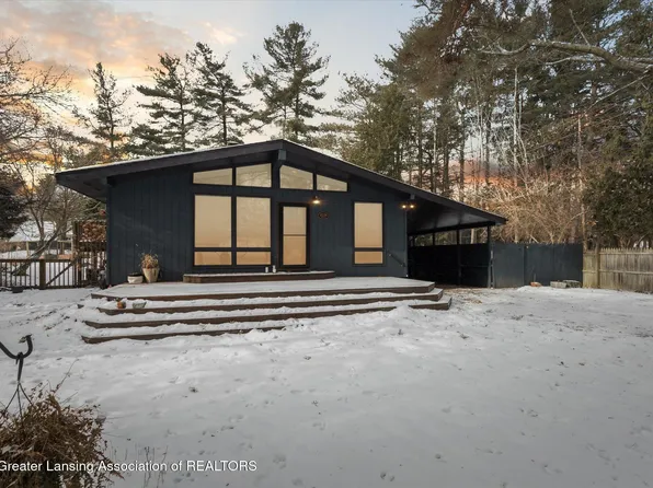 1138 Arbor Dr, East Lansing, MI 48823