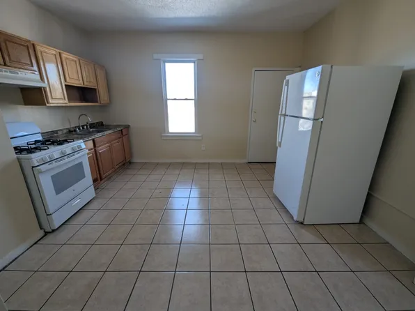 33 Dickerman St, New Haven, CT