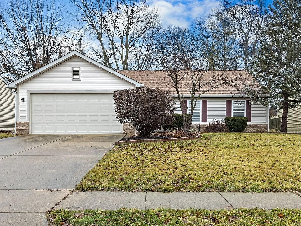 1st image of 303 S Brookfield Dr