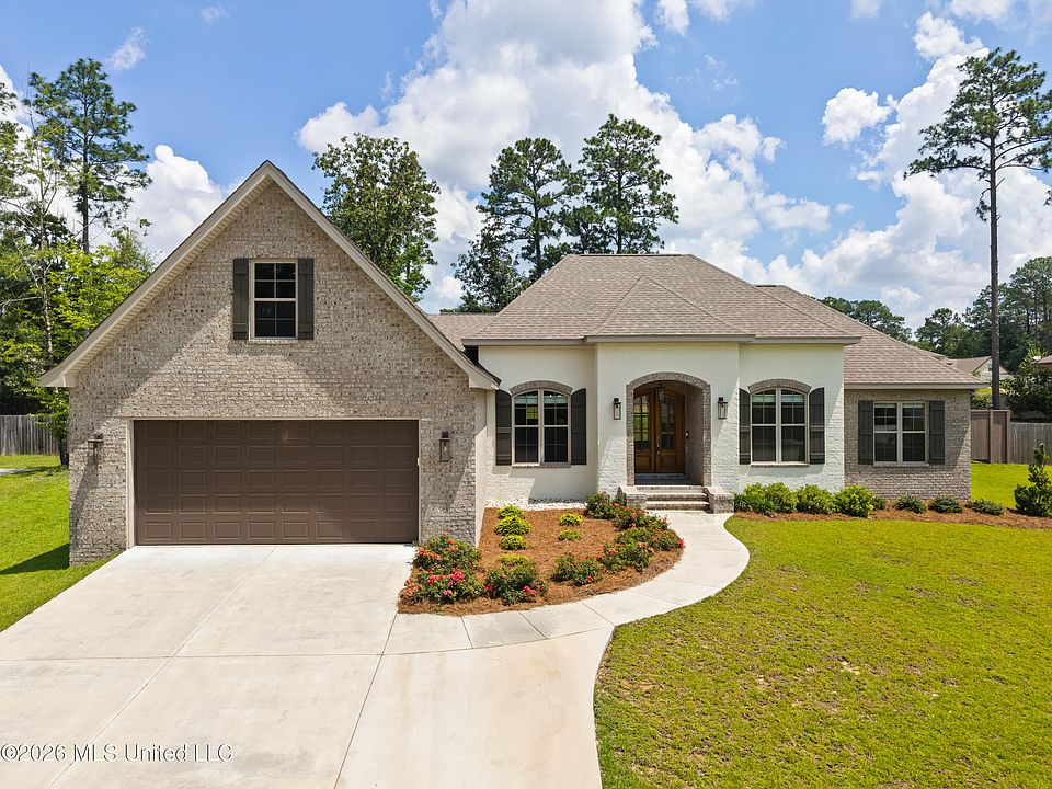 1st image of 32 Carlsbad