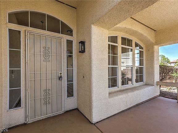 4th image of 8620 Trianon Ln