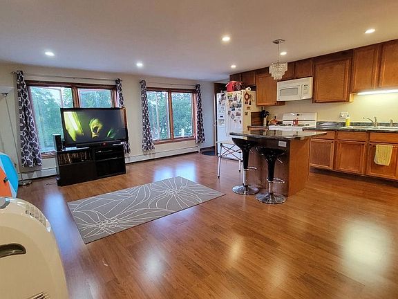 5th image of 296 McCarrons Blvd S