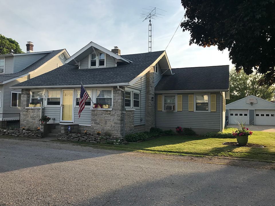 1st image of 613 Horseshoe Ave