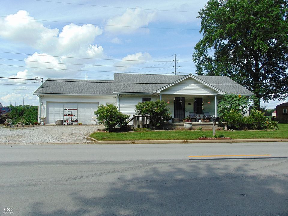 1st image of 922 E Main St