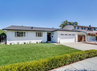 906 Liberty Ct, Cupertino, CA 95014