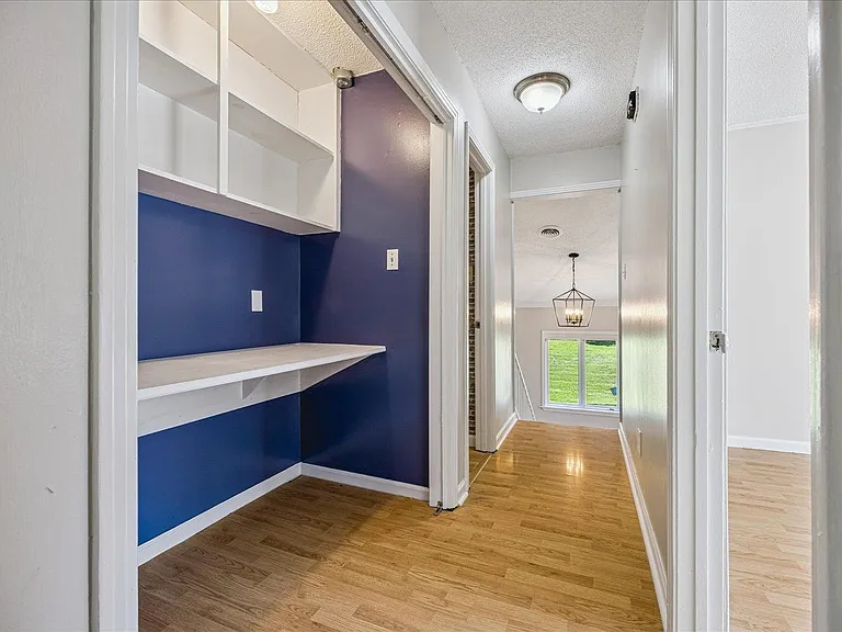 1532 Christine Cv — Photo 20