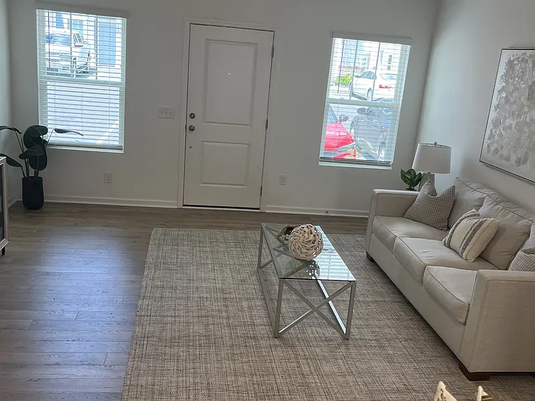 230 Banbury Dr — Photo 19