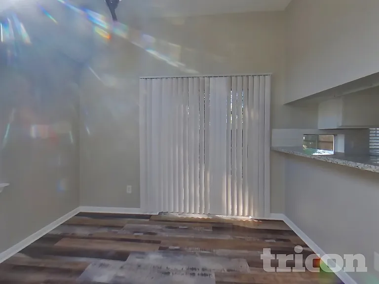 7114 River Garden Dr — Photo 6
