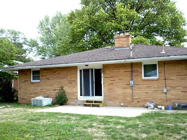 1st image of 1068 Marland Dr N