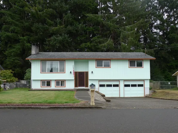 3167 Ridgeway Dr, Reedsport, OR 97467